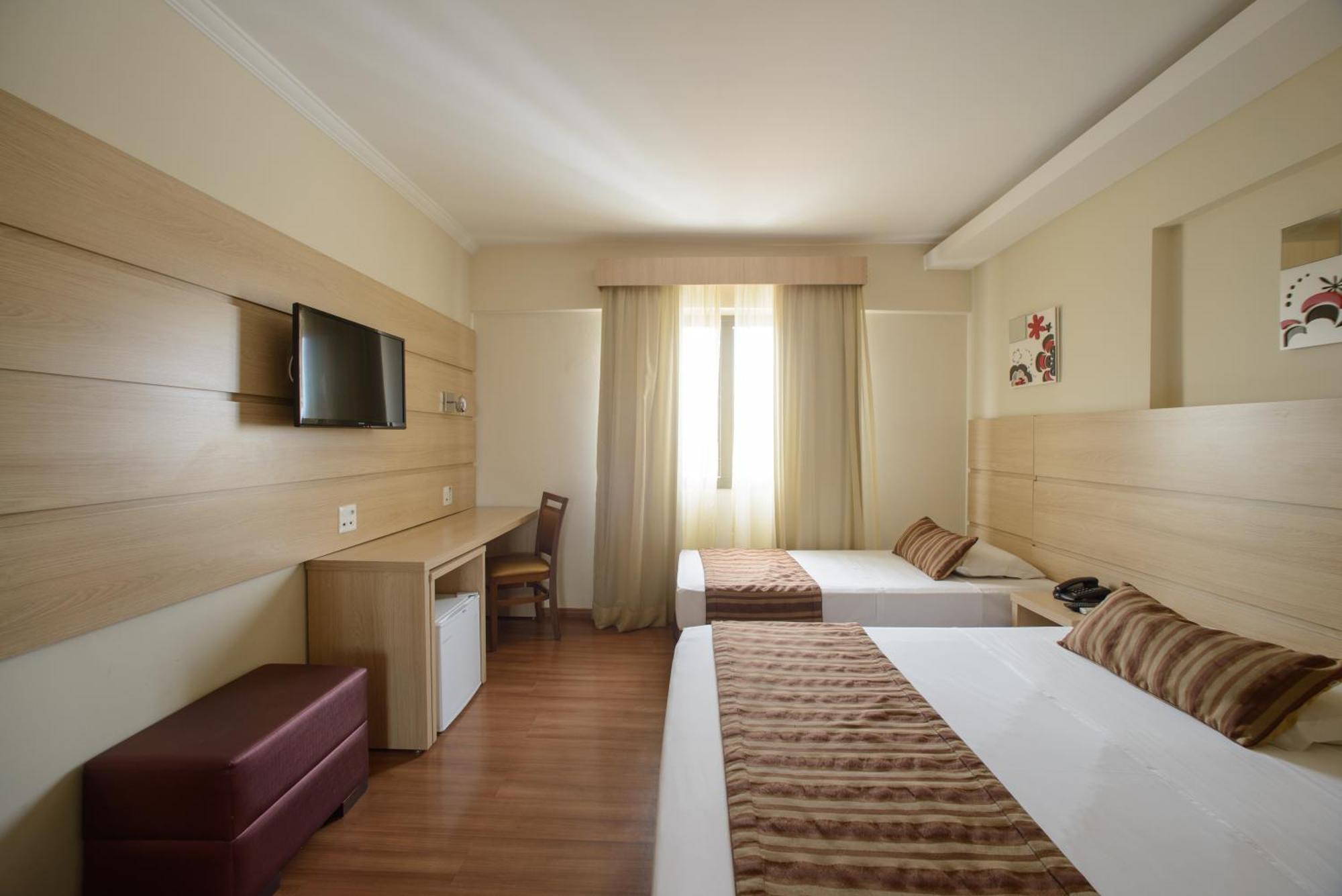 Faro Hotel أتيبايا المظهر الخارجي الصورة