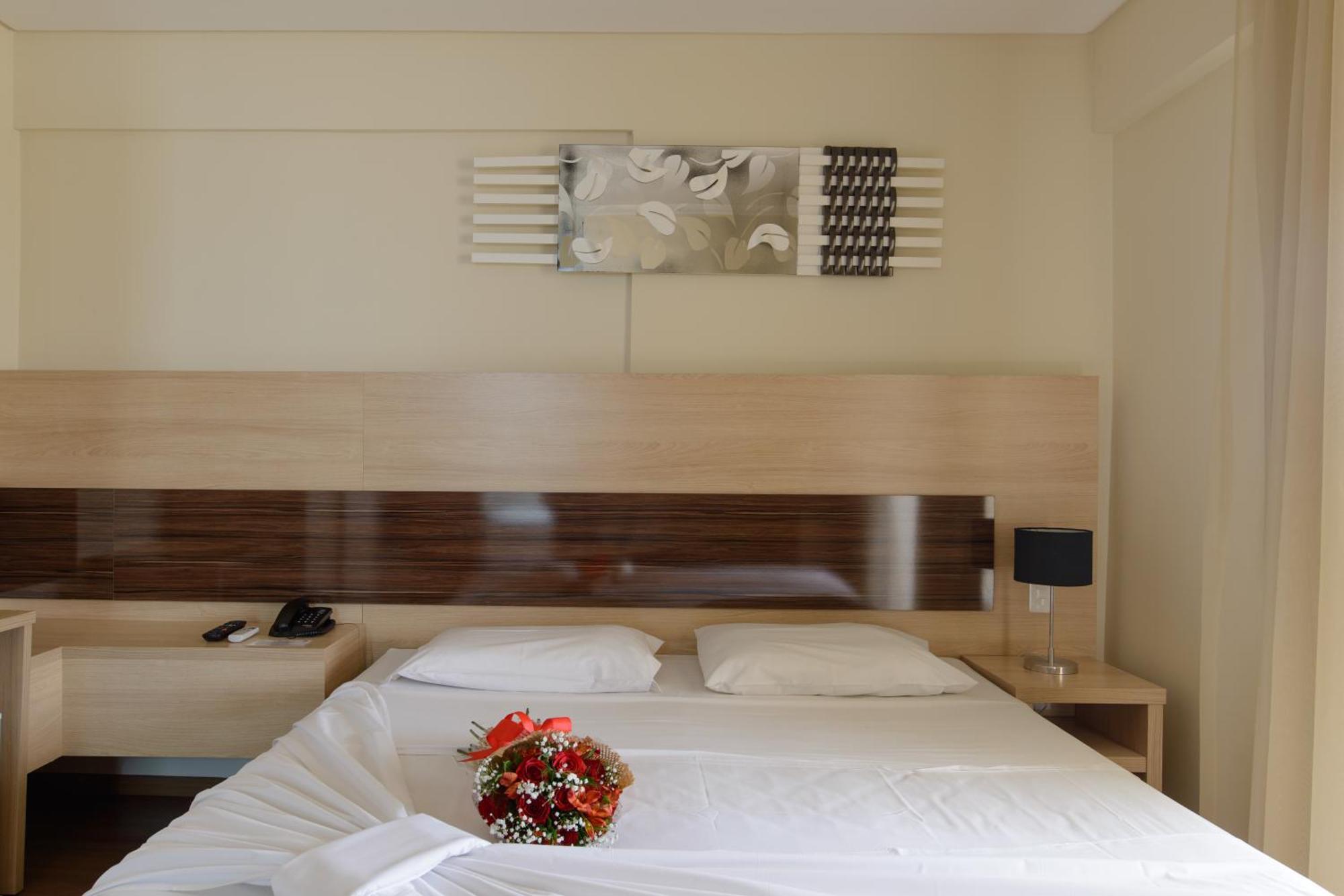 Faro Hotel أتيبايا المظهر الخارجي الصورة